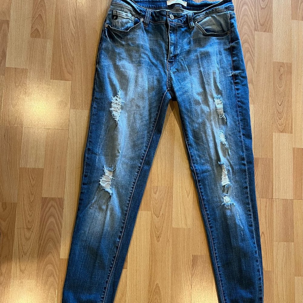 KanCan Skinny Jeans Distressed Fringe Bottom Size 15/31